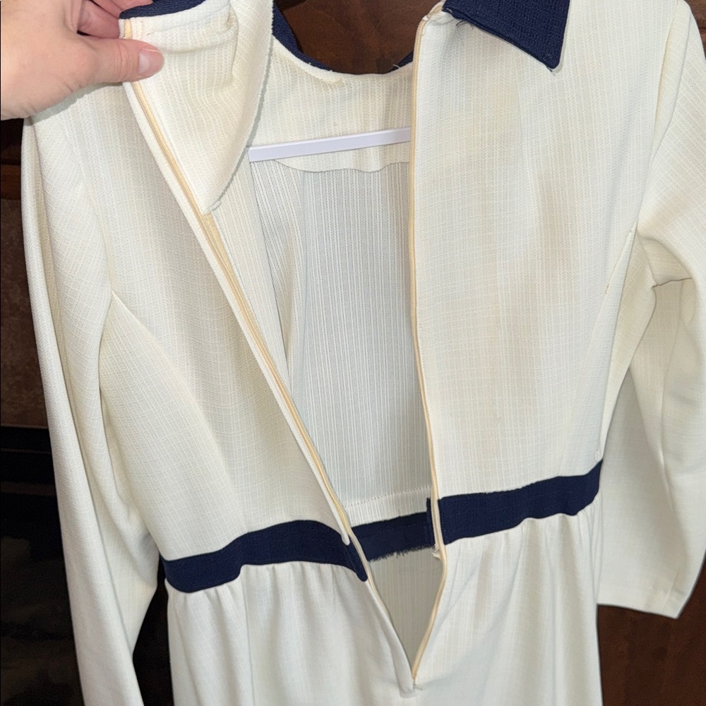 Vintage long sleeve collared long dress embroidered flowers hippie modest est XS - Picture 7 of 13